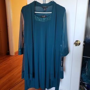 NWT Elegant emerald two piece set formal dress